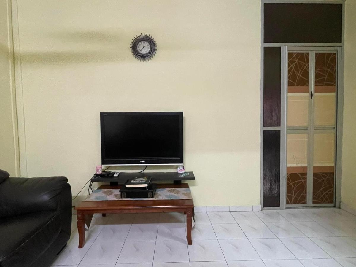 Homestaymuslim Di Teluk Intan Esterno foto