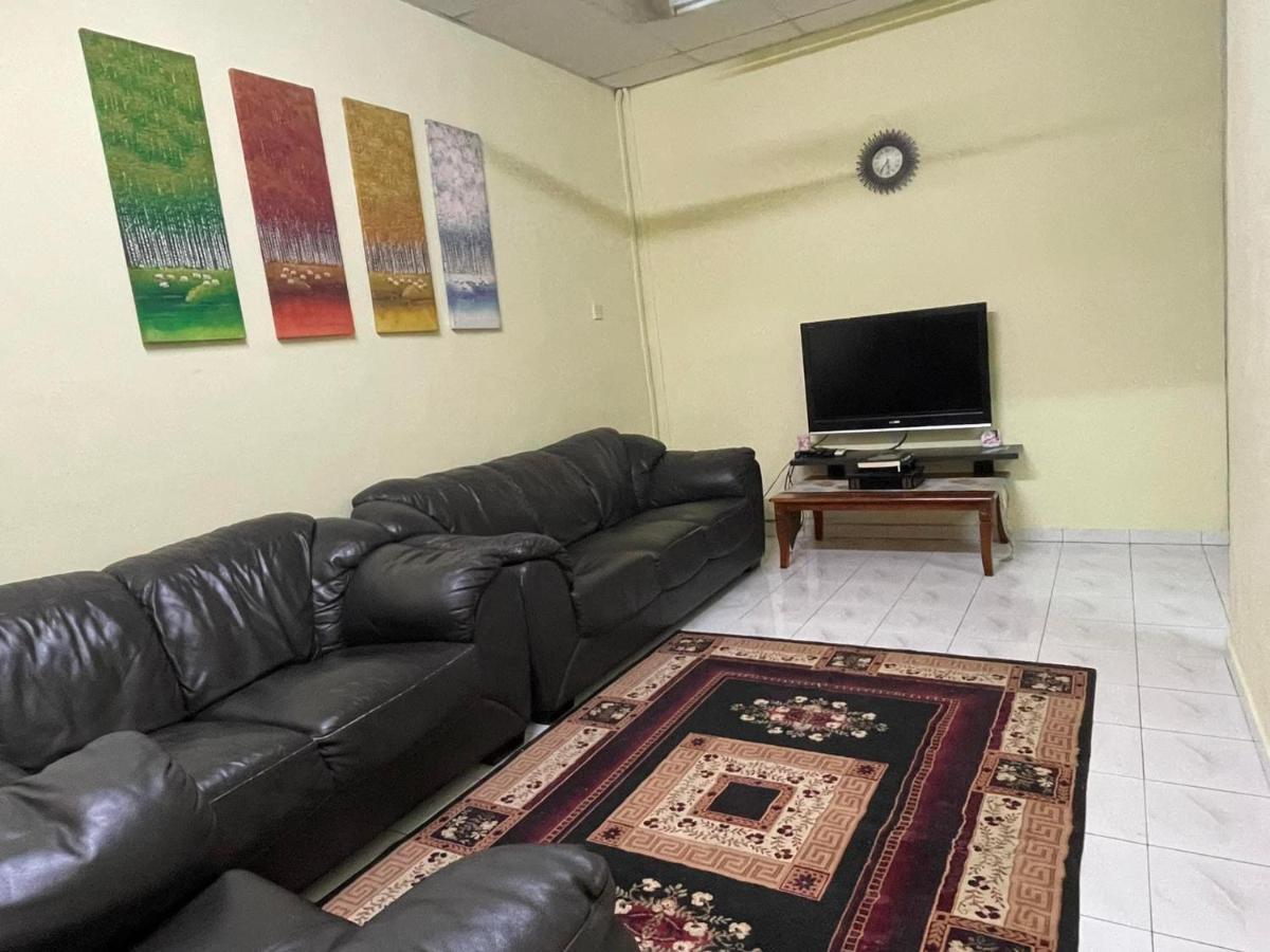 Homestaymuslim Di Teluk Intan Esterno foto