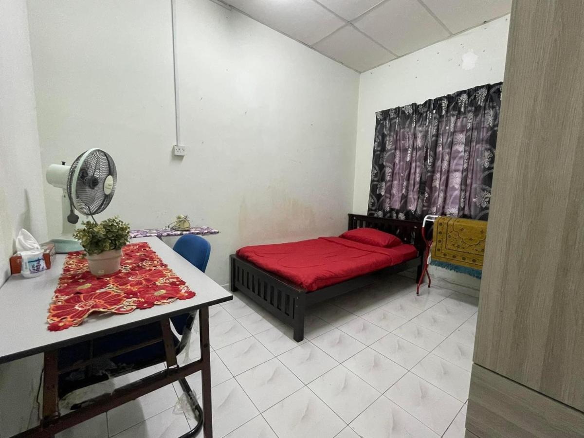 Homestaymuslim Di Teluk Intan Esterno foto